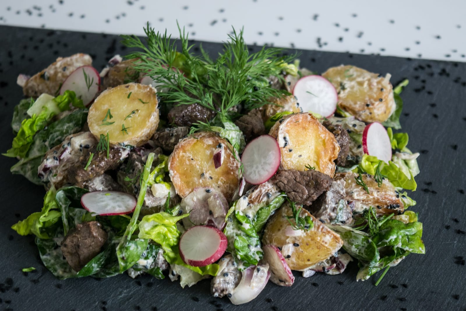 Kangaroo Salad with Yoghurt Dressing 🥗