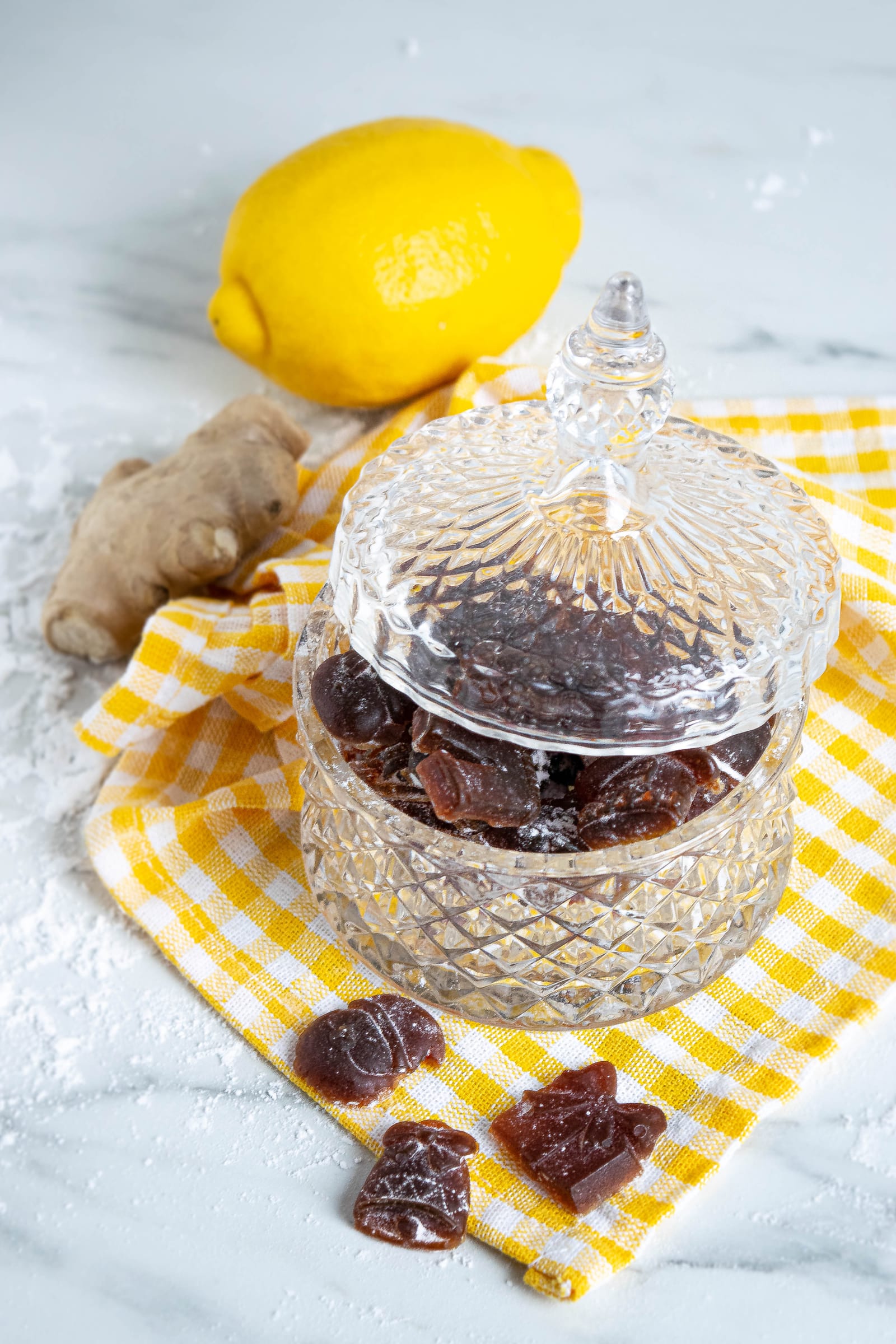 Medaus, Citrinos ir Imbiero Ledinukai Gerklės Skausmui ir Kosuliui Malšinti 🍯🍋🍬