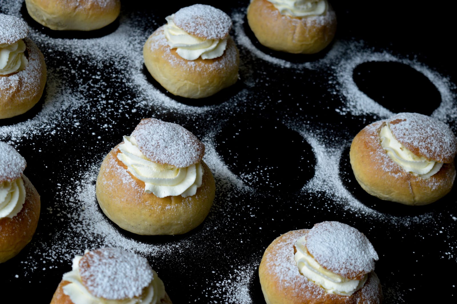 Švediškos Semlor Fika pertraukėlei